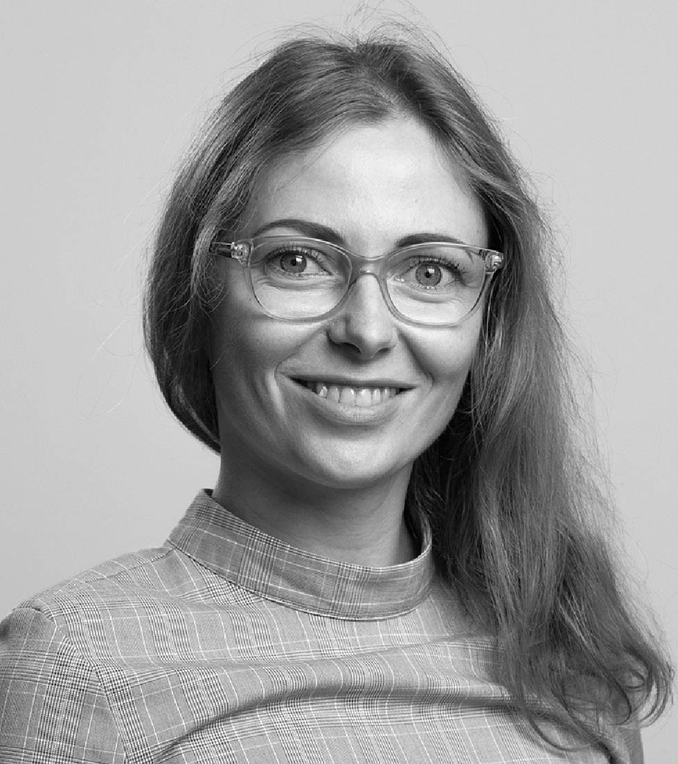 Website Profile Pic Kate 3